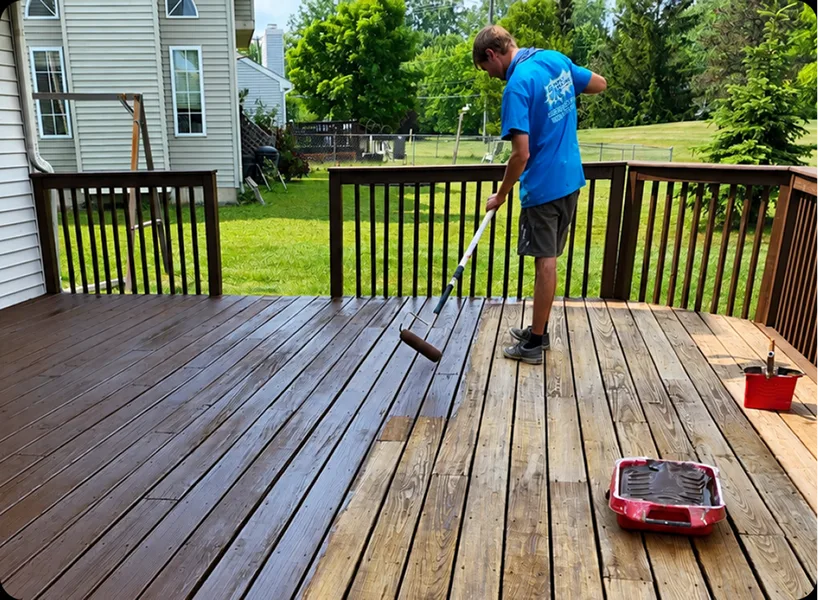 Deck cleaning and refinishing in Ann Arbor, Michigan
